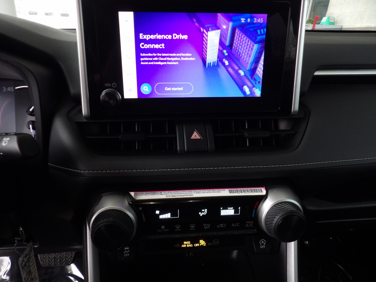 Toyota RAV4 LE FWD (Natl) 2024