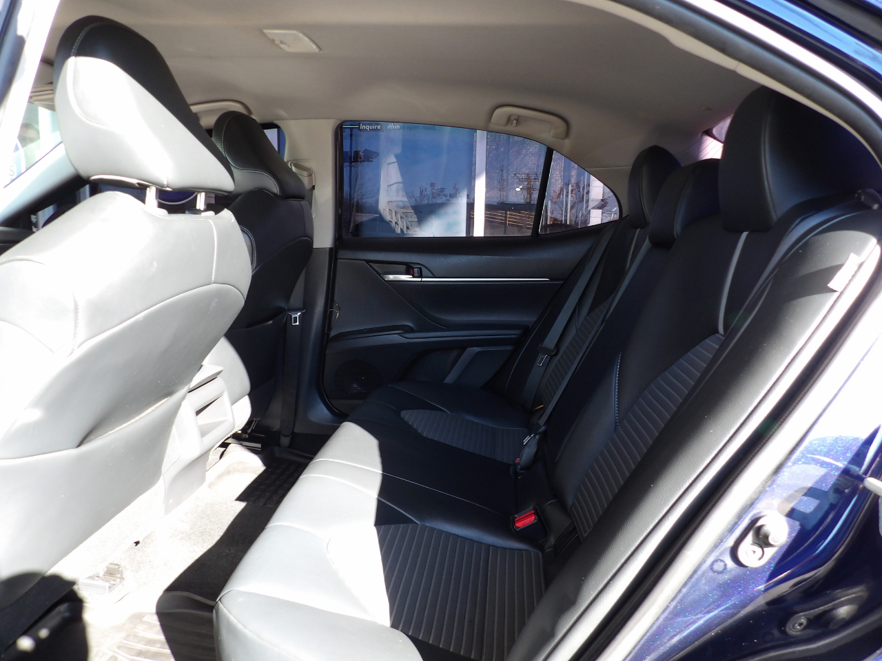 Toyota Camry SE Auto (Natl) 2022