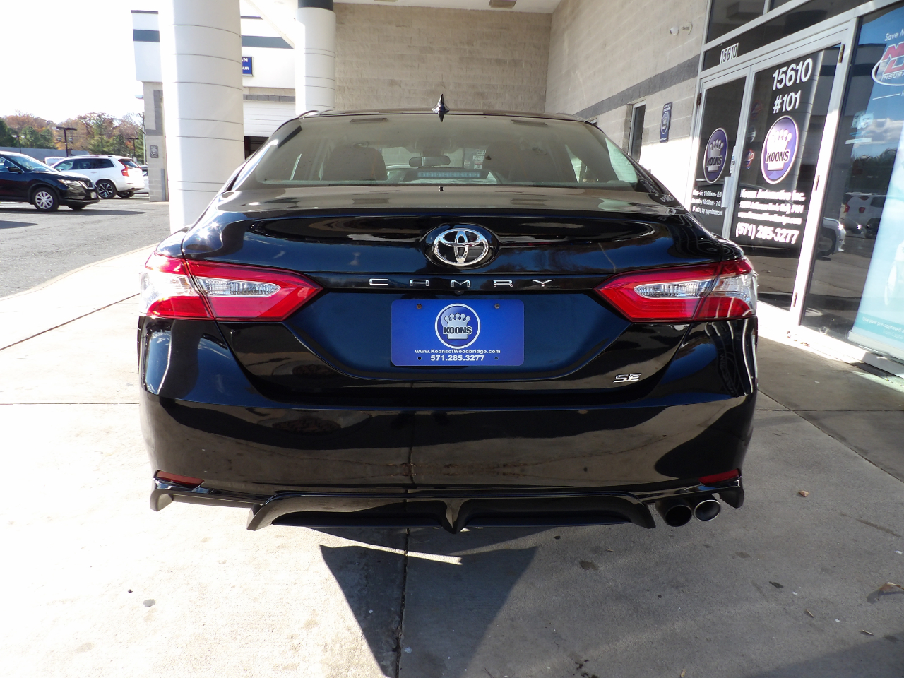 Toyota Camry SE Auto (Natl) 2020