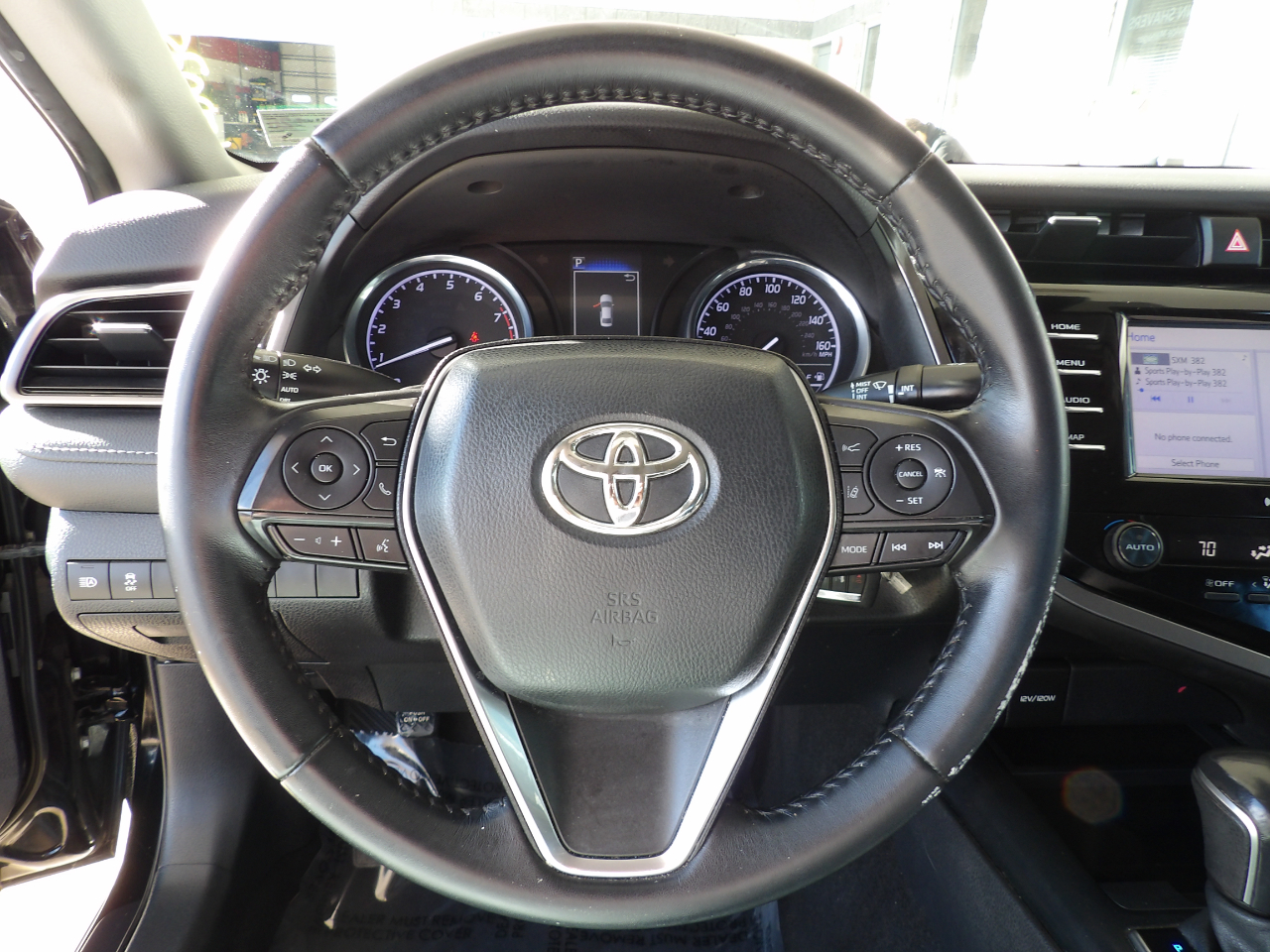 Toyota Camry SE Auto (Natl) 2020