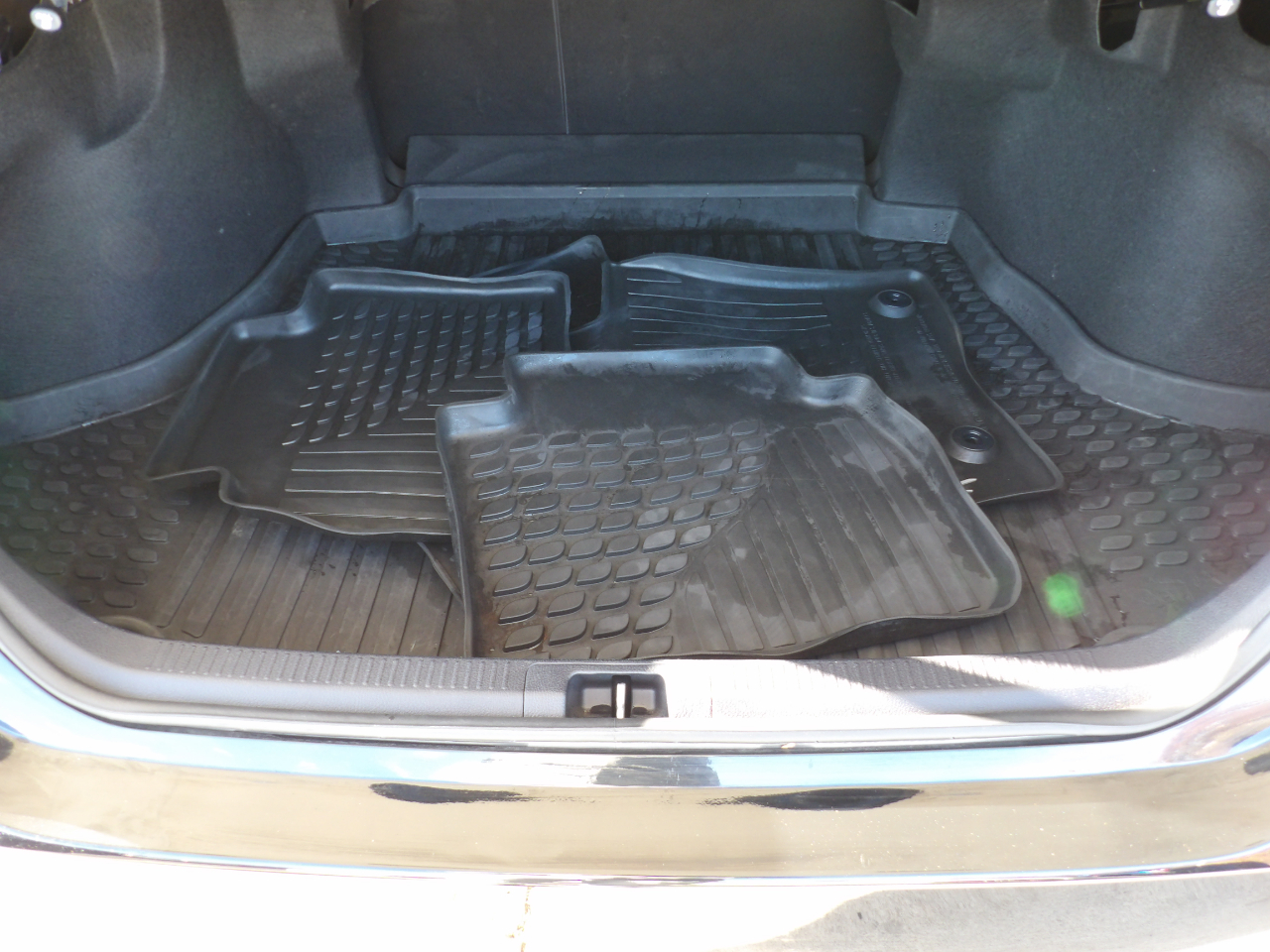 Toyota Camry SE Auto (Natl) 2020