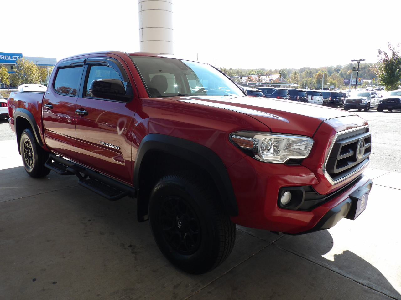 Toyota Tacoma 4WD SR5 Double Cab 5' Bed AT (Natl) 2023 Toyota Tacoma 4WD SR5 Double Cab 5' Bed AT (Natl) 2023