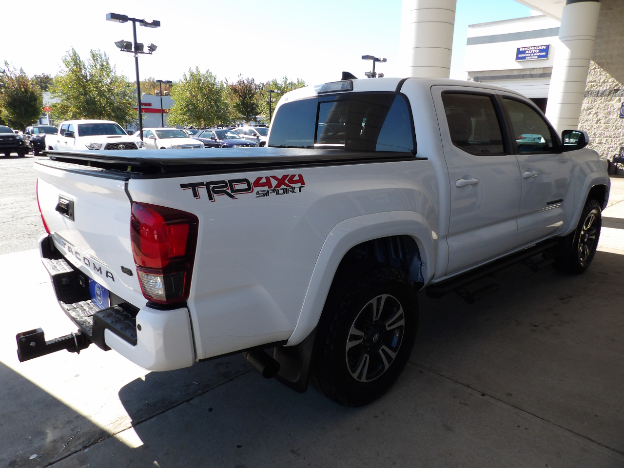 Toyota Tacoma TRD Sport Double Cab 4WD 2018 Toyota Tacoma TRD Sport Double Cab 4WD 2018