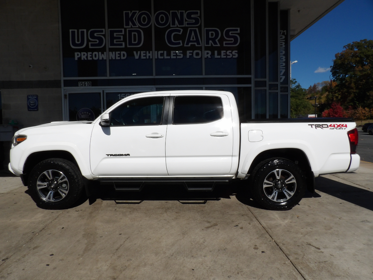 Toyota Tacoma TRD Sport Double Cab 4WD 2018 Toyota Tacoma TRD Sport Double Cab 4WD 2018