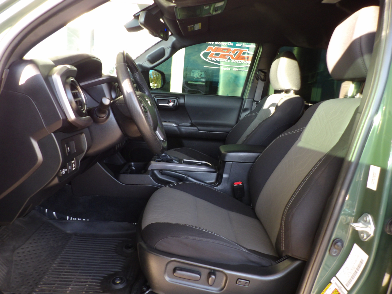 Toyota Tacoma 4WD TRD Sport Double Cab 5' Bed AT (Natl) 2021 Toyota Tacoma 4WD TRD Sport Double Cab 5' Bed AT (Natl) 2021