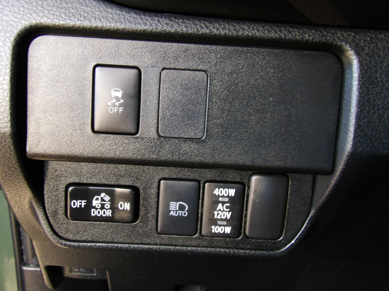 Toyota Tacoma 4WD TRD Sport Double Cab 5' Bed AT (Natl) 2021 Toyota Tacoma 4WD TRD Sport Double Cab 5' Bed AT (Natl) 2021