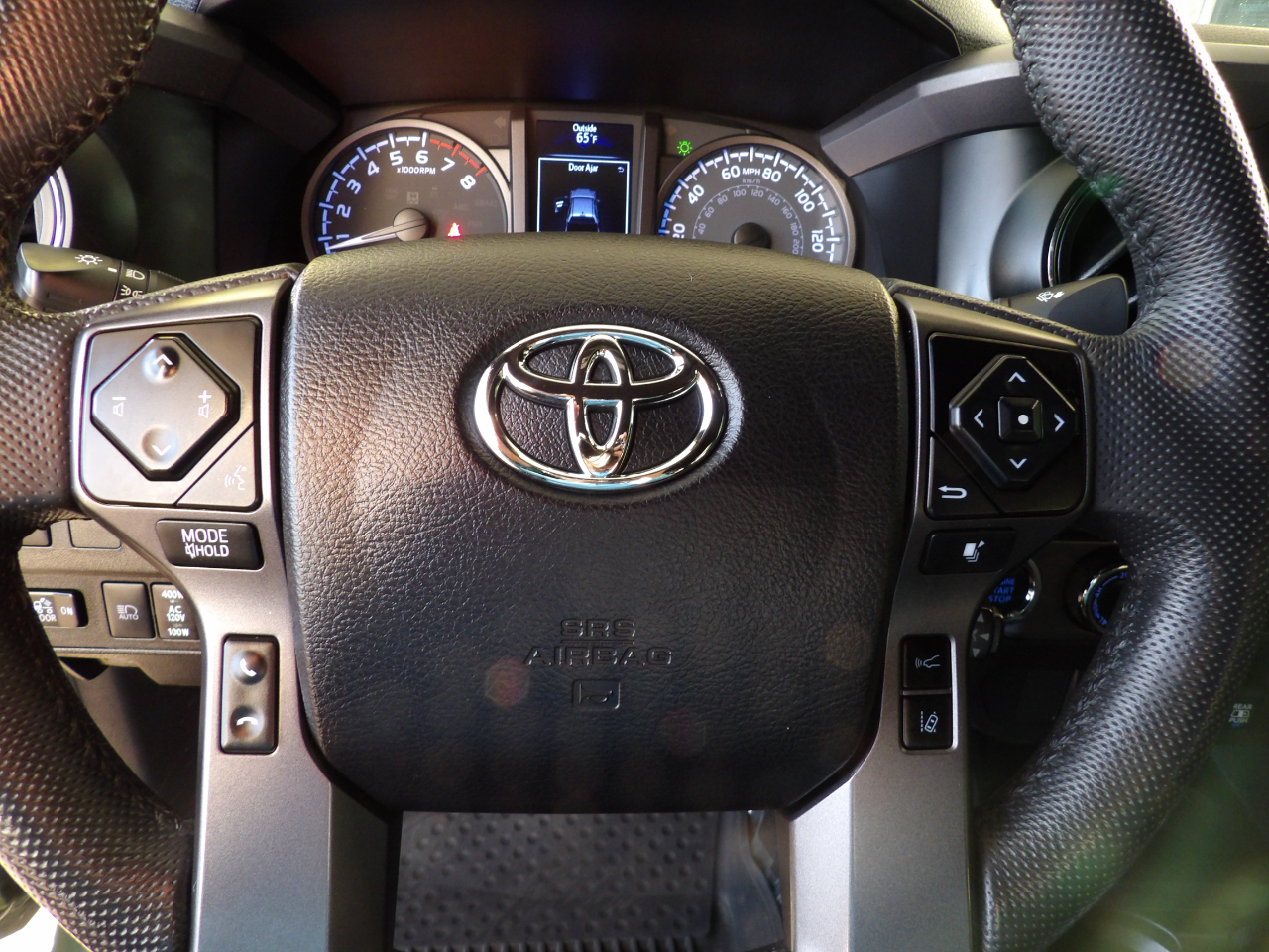 Toyota Tacoma 4WD TRD Sport Double Cab 5' Bed AT (Natl) 2021 Toyota Tacoma 4WD TRD Sport Double Cab 5' Bed AT (Natl) 2021