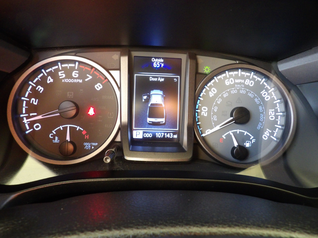 Toyota Tacoma 4WD TRD Sport Double Cab 5' Bed AT (Natl) 2021 Toyota Tacoma 4WD TRD Sport Double Cab 5' Bed AT (Natl) 2021