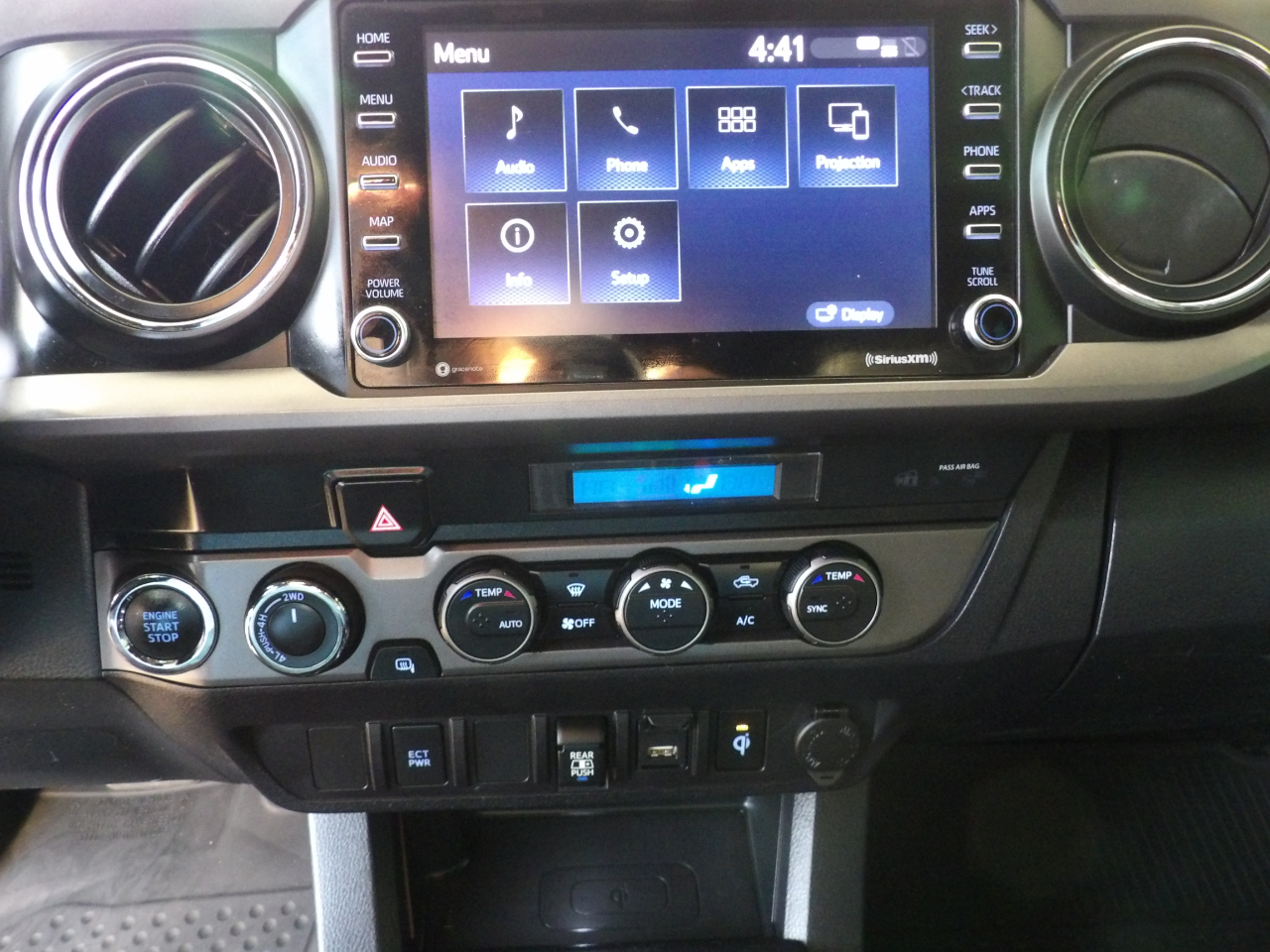 Toyota Tacoma 4WD TRD Sport Double Cab 5' Bed AT (Natl) 2021 Toyota Tacoma 4WD TRD Sport Double Cab 5' Bed AT (Natl) 2021