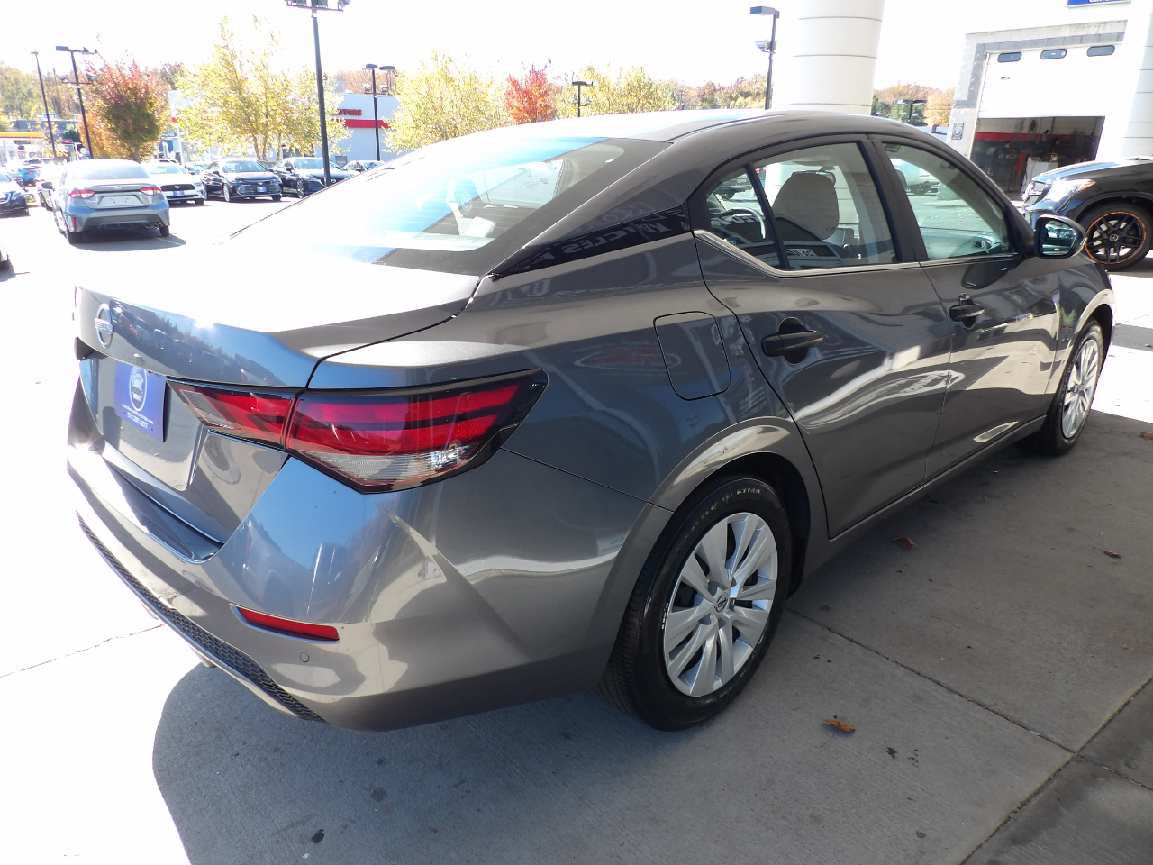 Nissan Sentra S CVT 2024