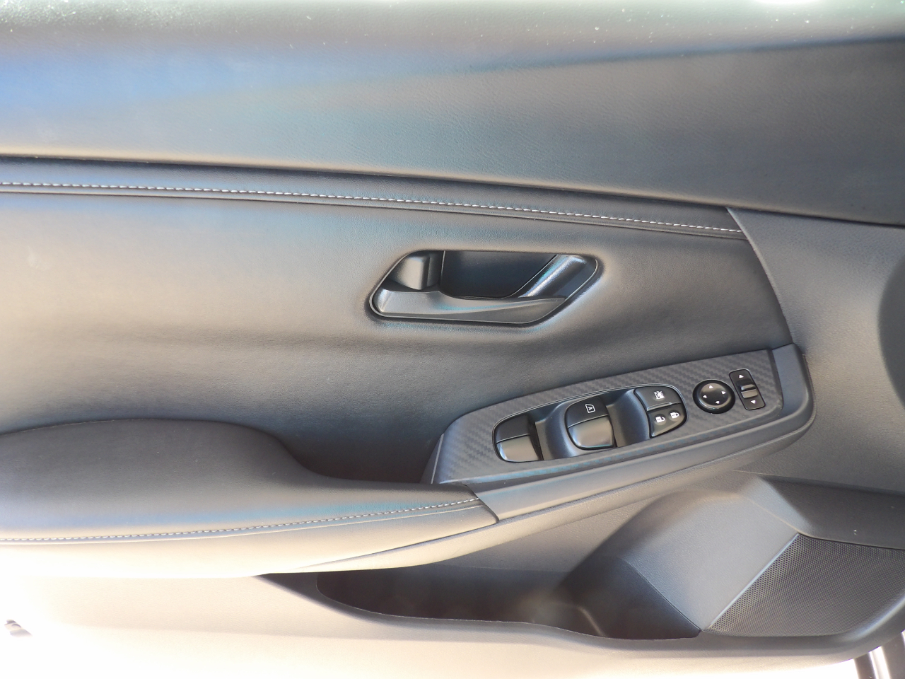 Nissan Sentra S CVT 2024