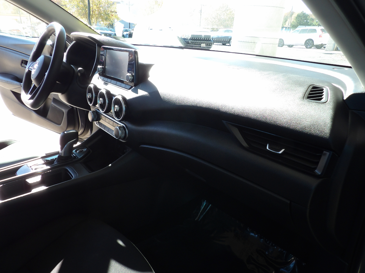 Nissan Sentra S CVT 2024