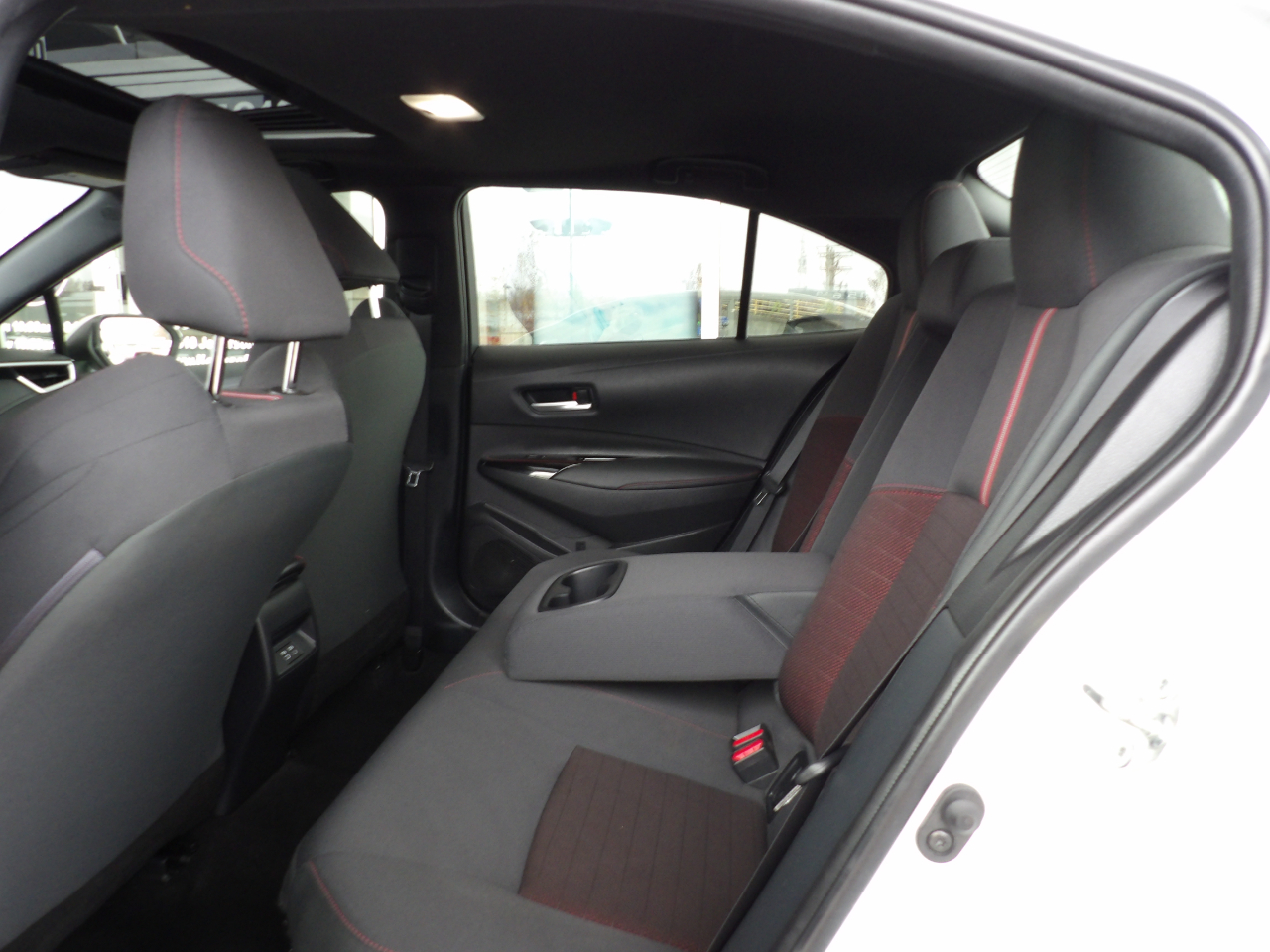 Toyota Corolla Hybrid LE AWD (Natl) 2023