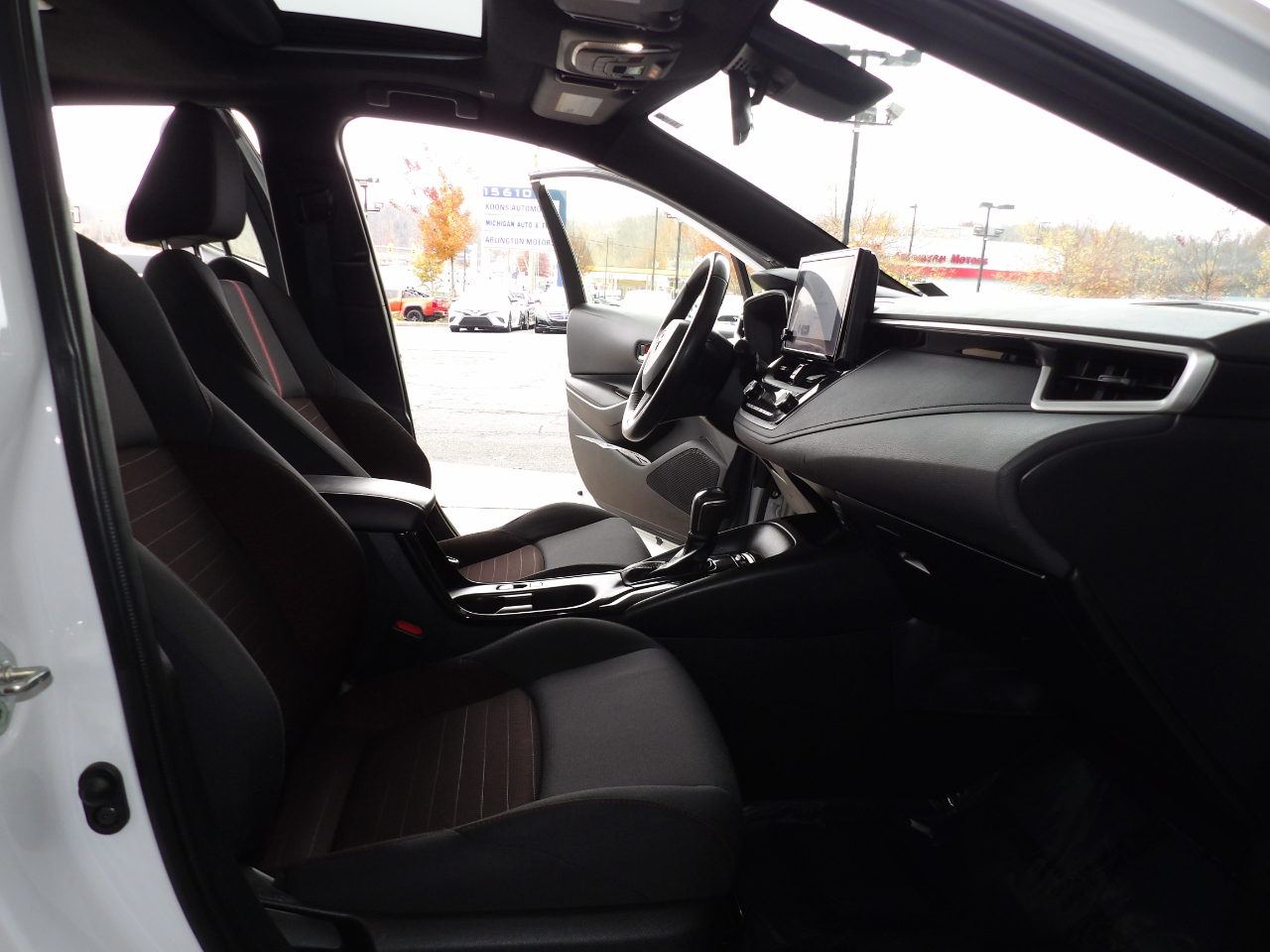 Toyota Corolla Hybrid LE AWD (Natl) 2023