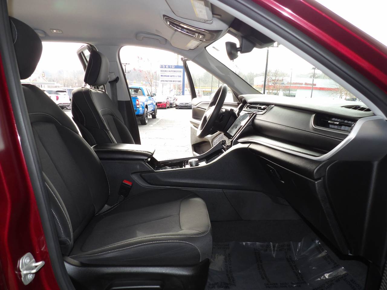 Jeep Grand Cherokee Laredo 4x4 2023