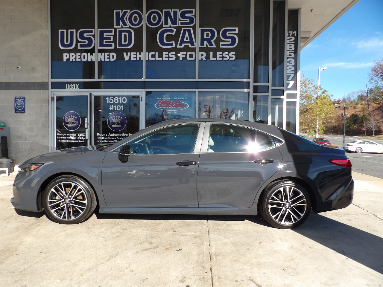 Toyota Camry XLE 2025