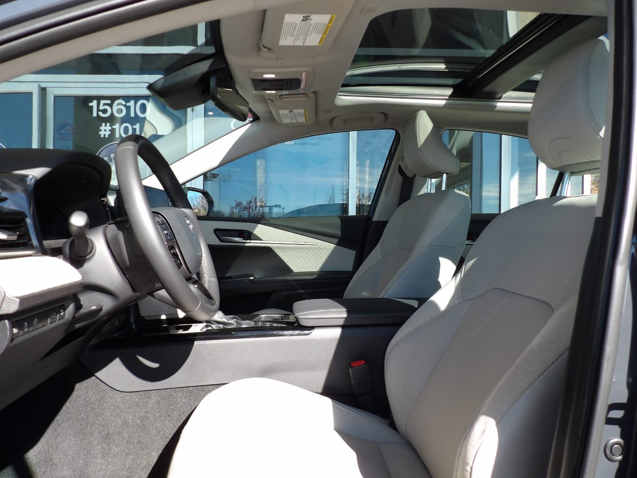 Toyota Camry XLE 2025