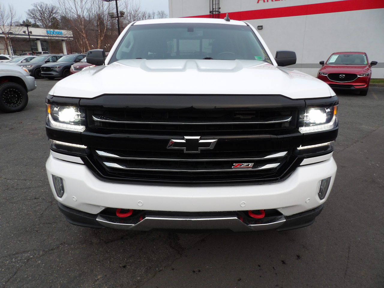 Chevrolet Silverado 1500 4WD Crew Cab 143.5" LTZ w/2LZ 2018