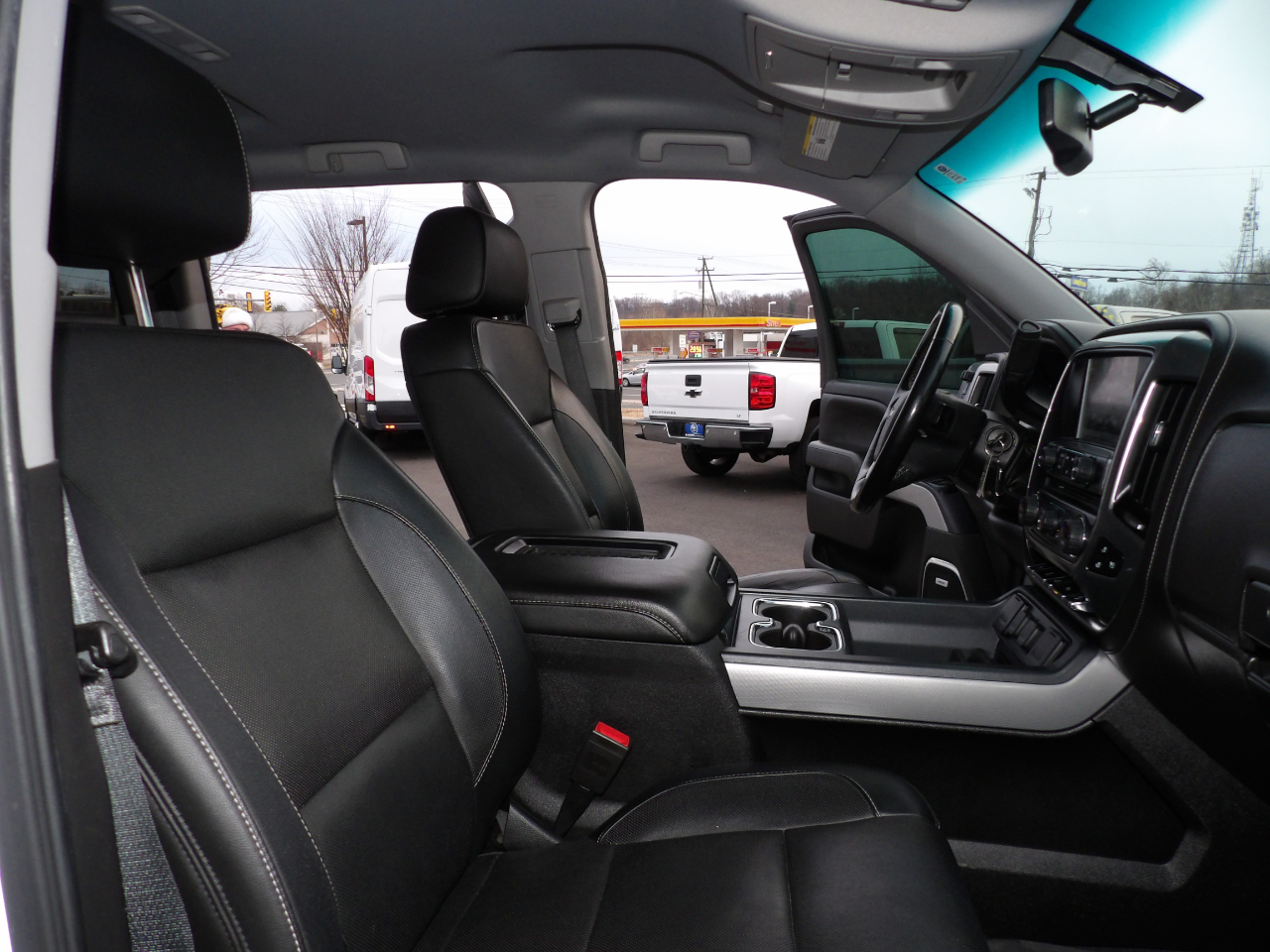 Chevrolet Silverado 1500 4WD Crew Cab 143.5" LTZ w/2LZ 2018