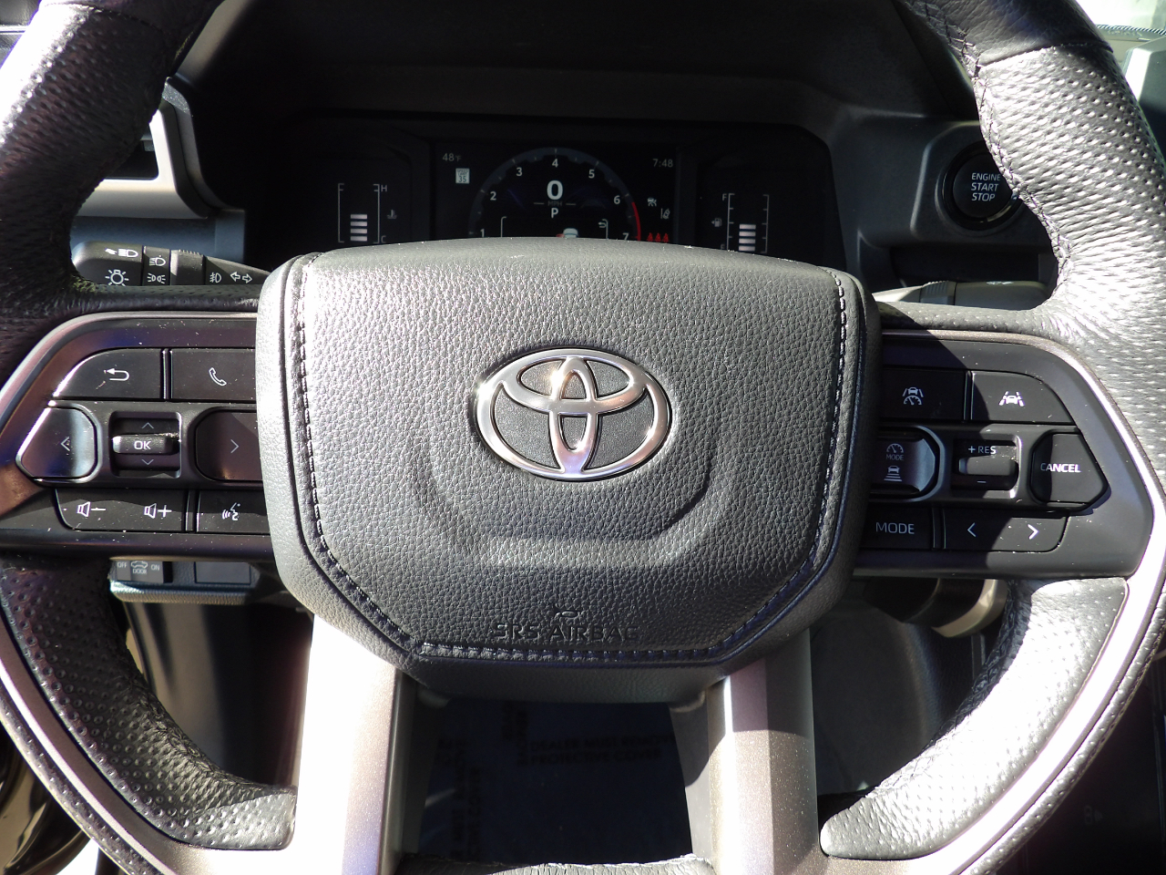 Toyota Tacoma 4WD SR5 Double Cab 5' Bed AT (Natl) 2024