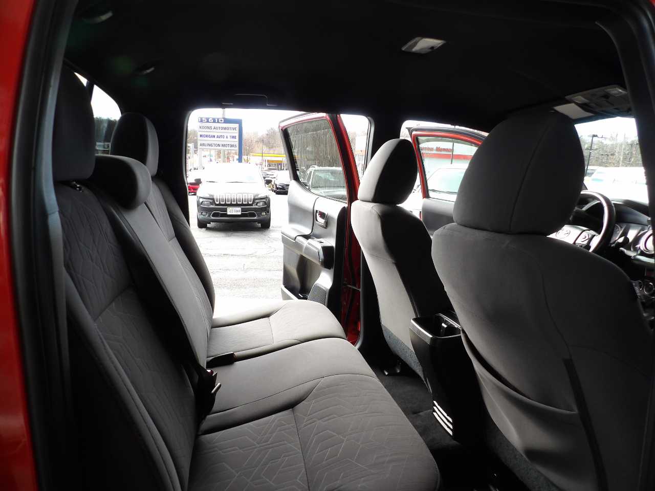 Toyota Tacoma TRD Offroad Dbl Cab 4WD V6 at 2016