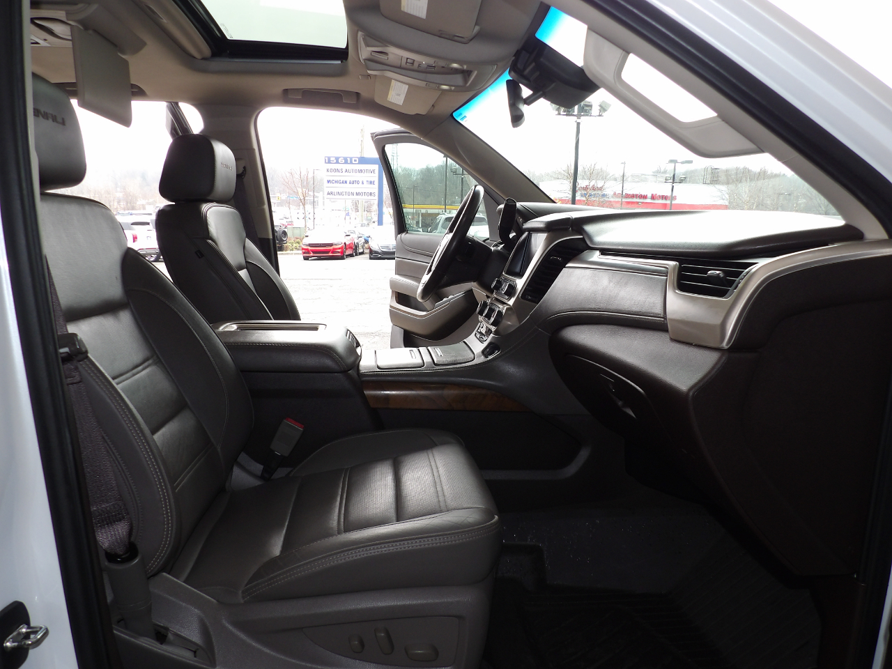 GMC Yukon XL 4WD 4dr Denali 2019