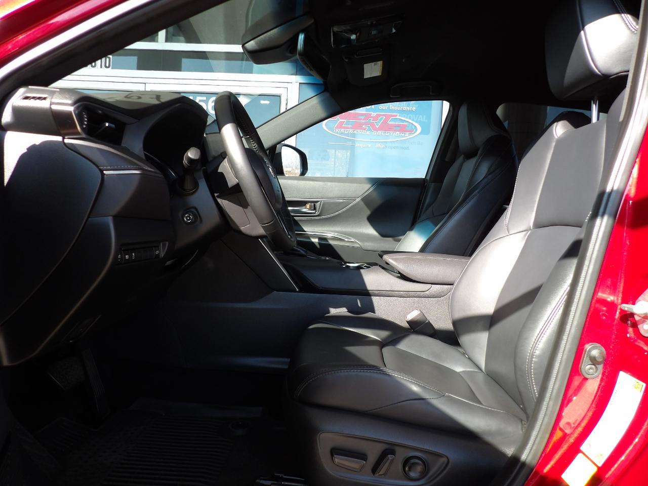 Toyota Venza LE AWD (Natl) 2023