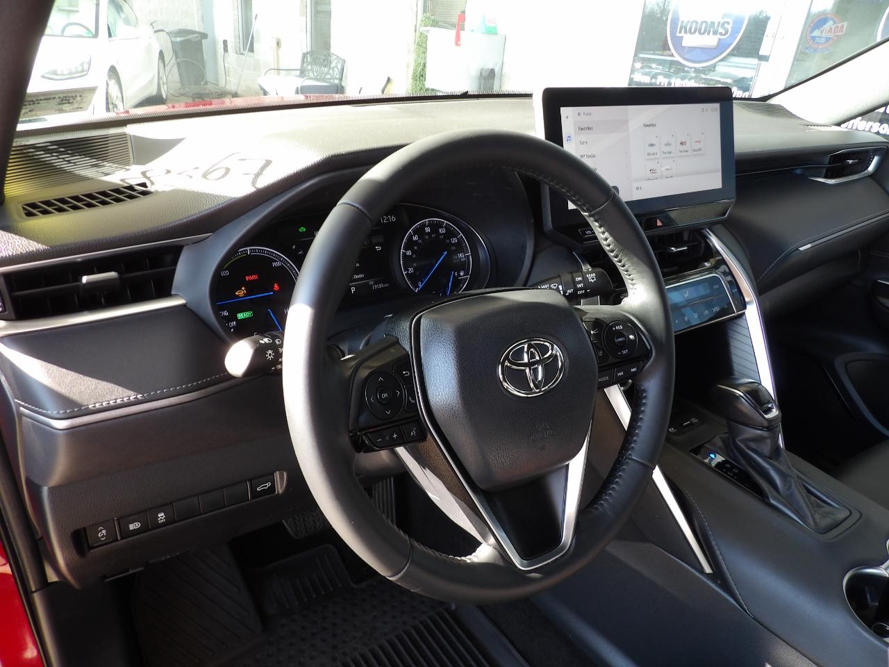 Toyota Venza LE AWD (Natl) 2023