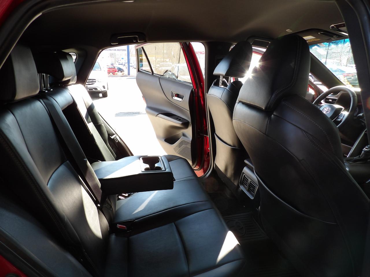 Toyota Venza LE AWD (Natl) 2023