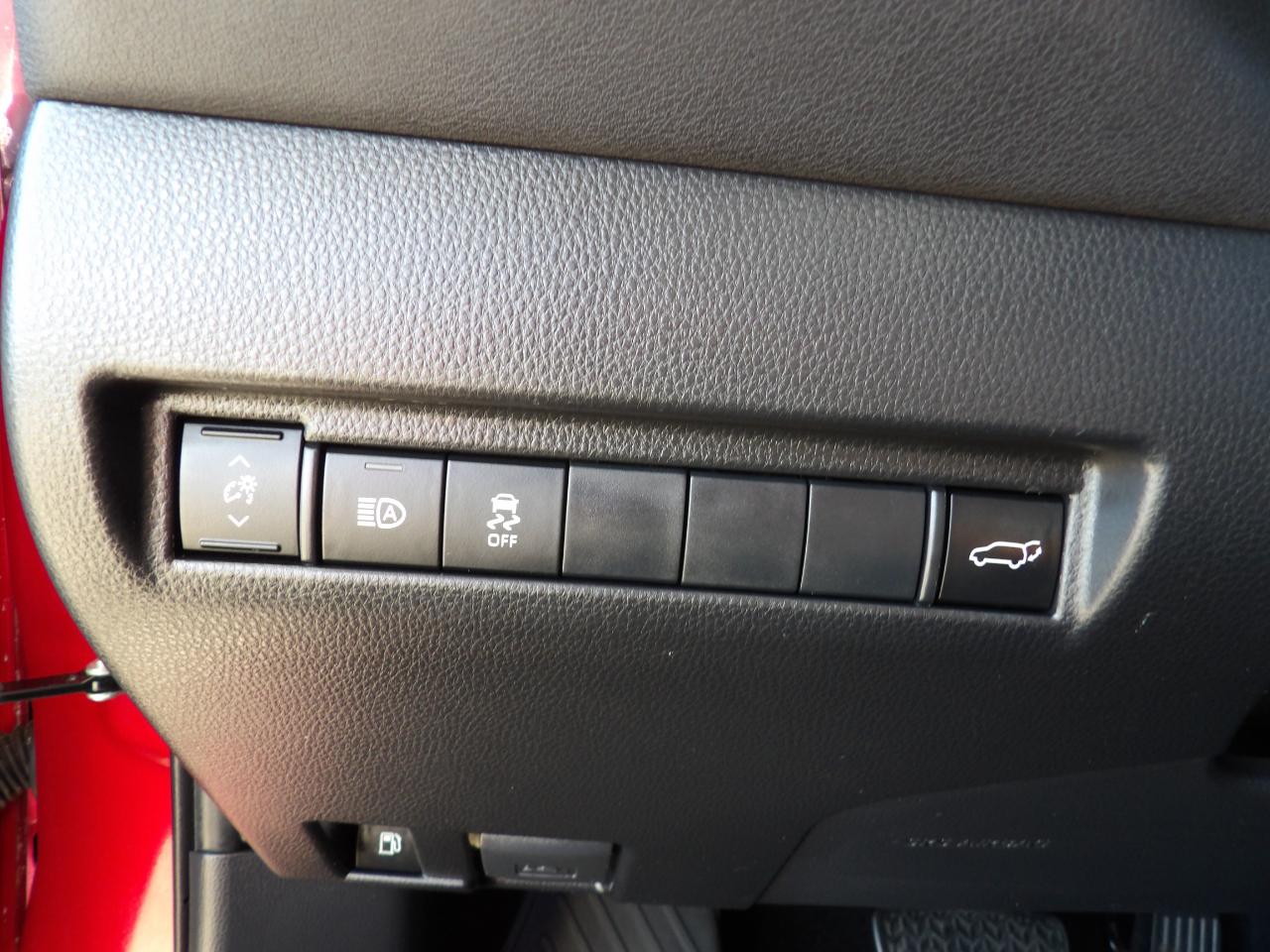 Toyota Venza LE AWD (Natl) 2023