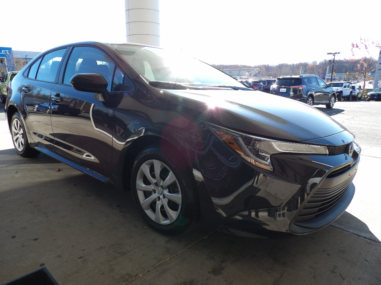 Toyota Corolla LE CVT (Natl) 2025