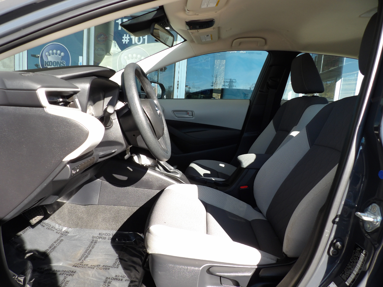 Toyota Corolla LE CVT (Natl) 2025