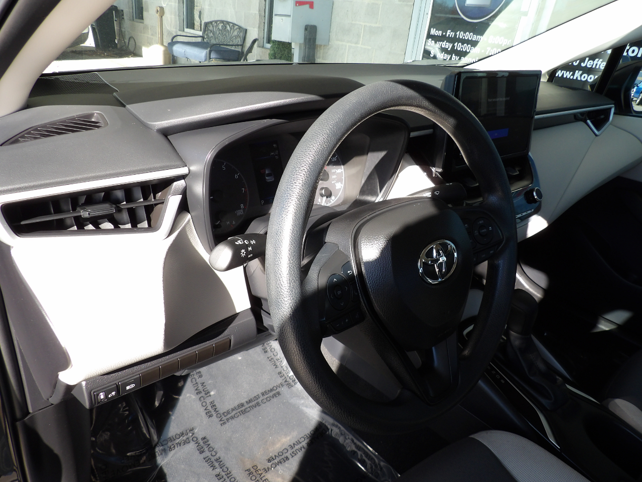 Toyota Corolla LE CVT (Natl) 2025