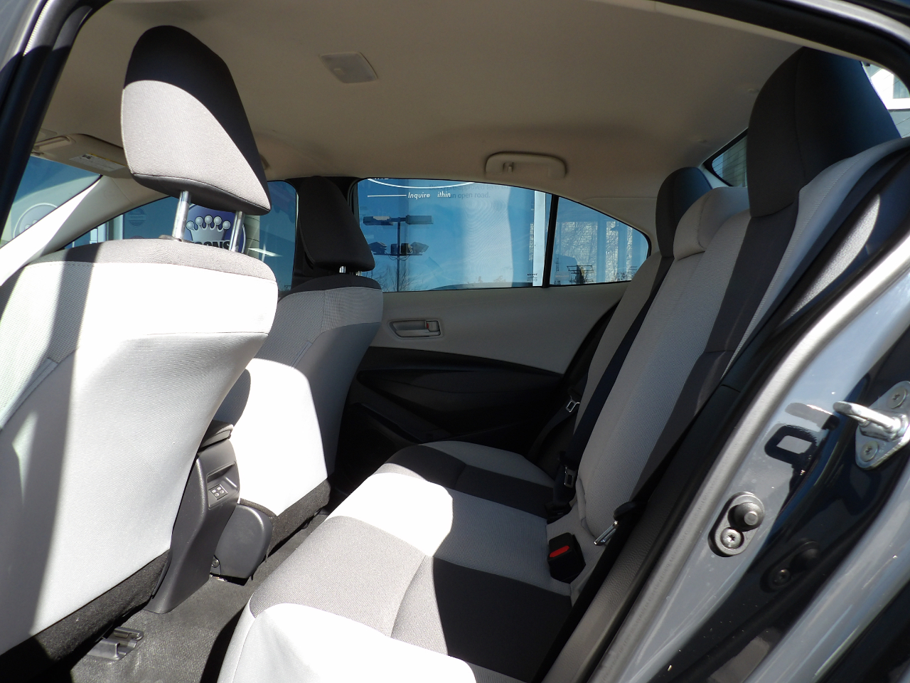 Toyota Corolla LE CVT (Natl) 2025