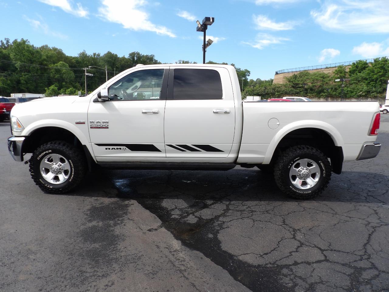 RAM 2500 4WD Crew Cab 149" Laramie Power Wagon 2016