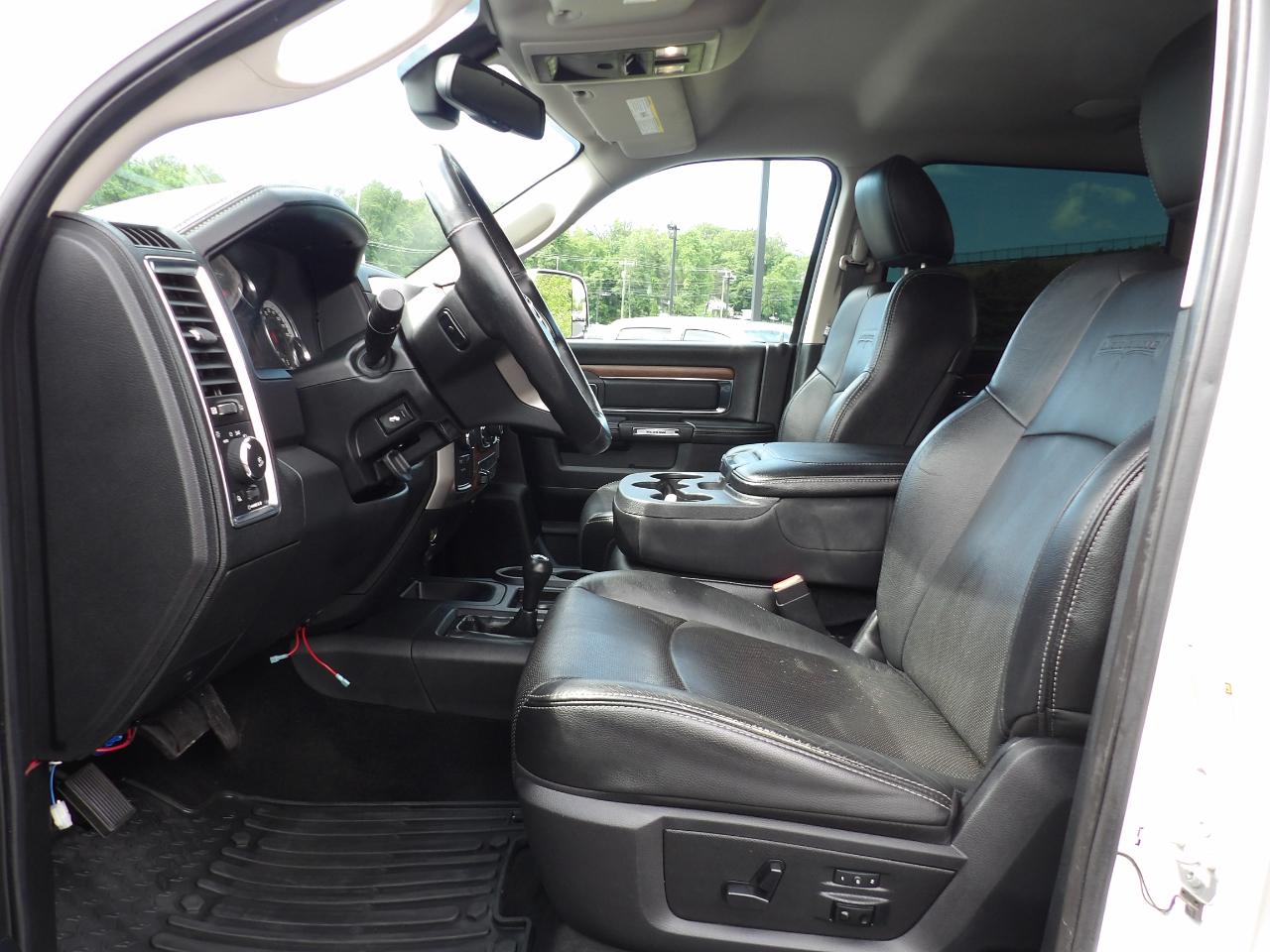 RAM 2500 4WD Crew Cab 149" Laramie Power Wagon 2016