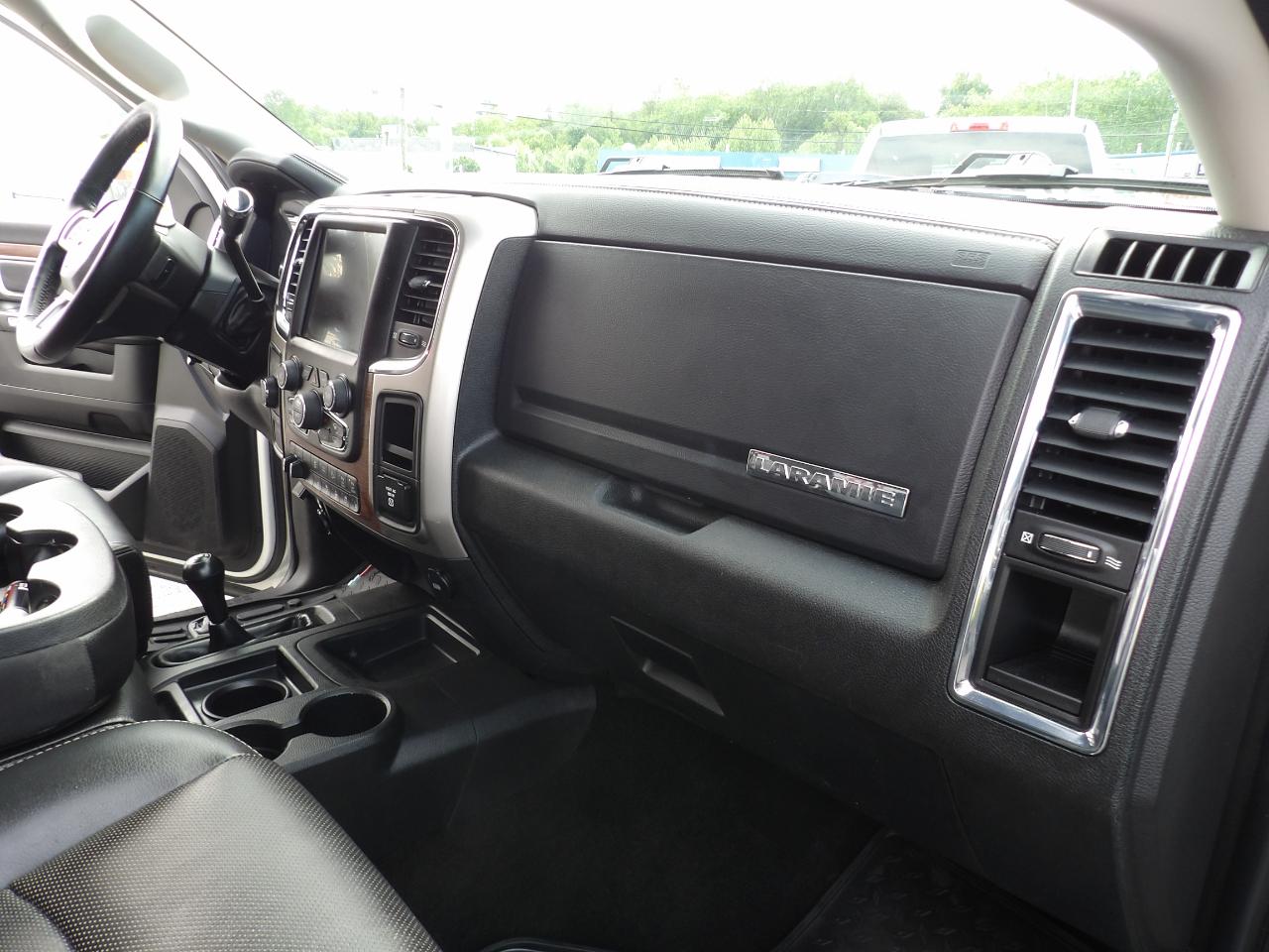 RAM 2500 4WD Crew Cab 149" Laramie Power Wagon 2016