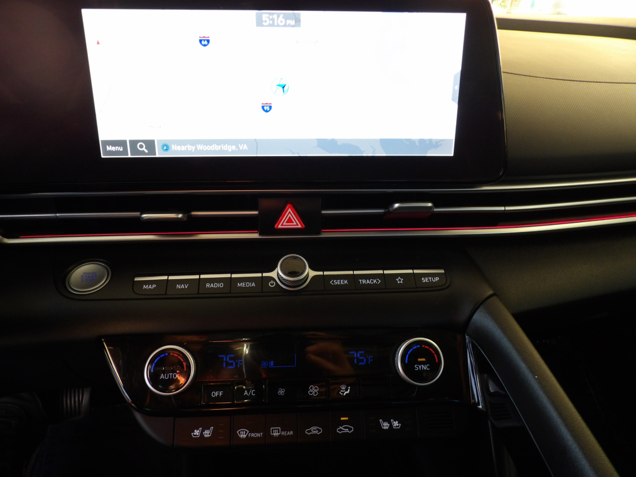 Hyundai Elantra Hybrid Limited DCT 2023