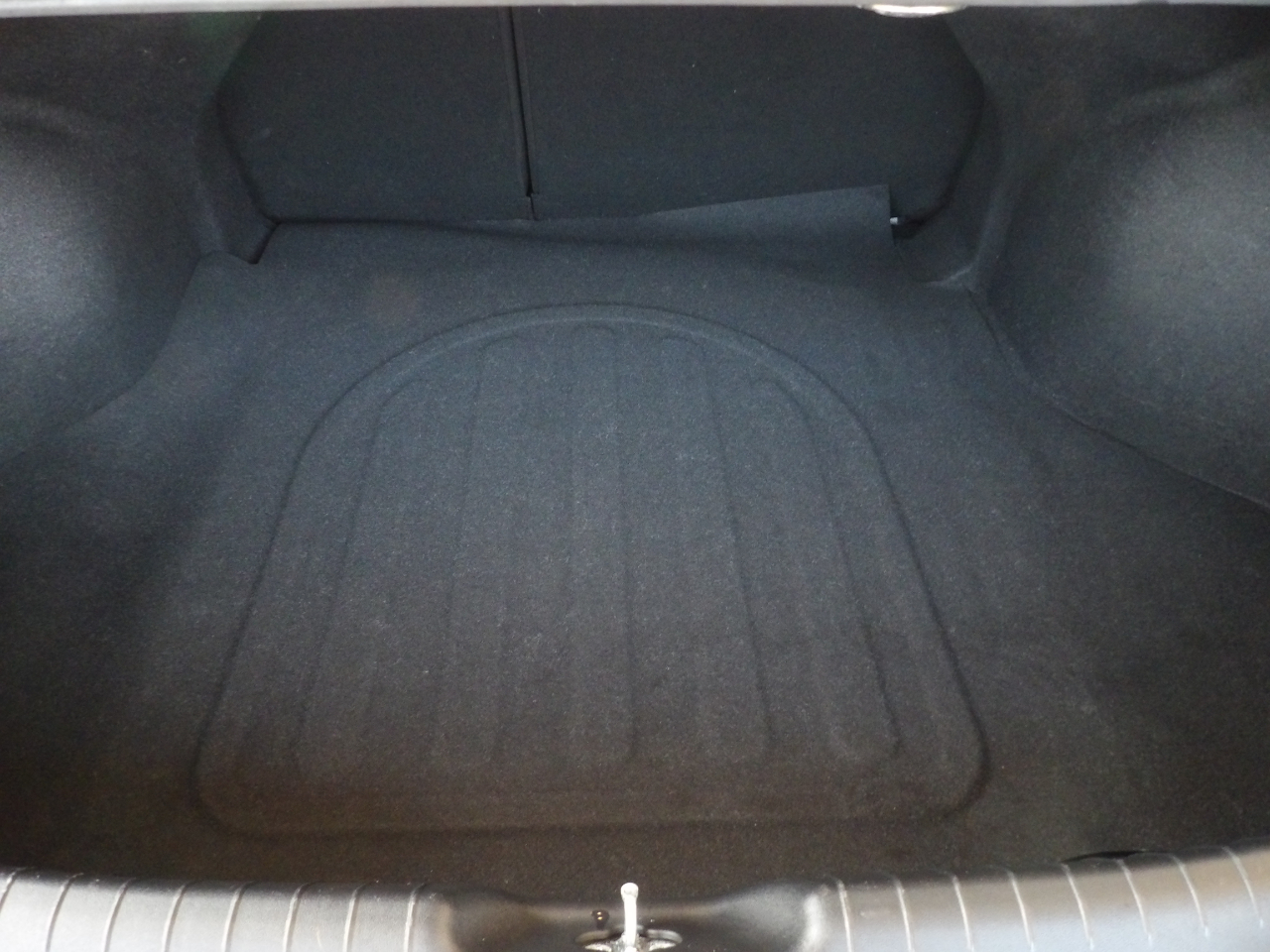 Hyundai Elantra Hybrid Limited DCT 2023