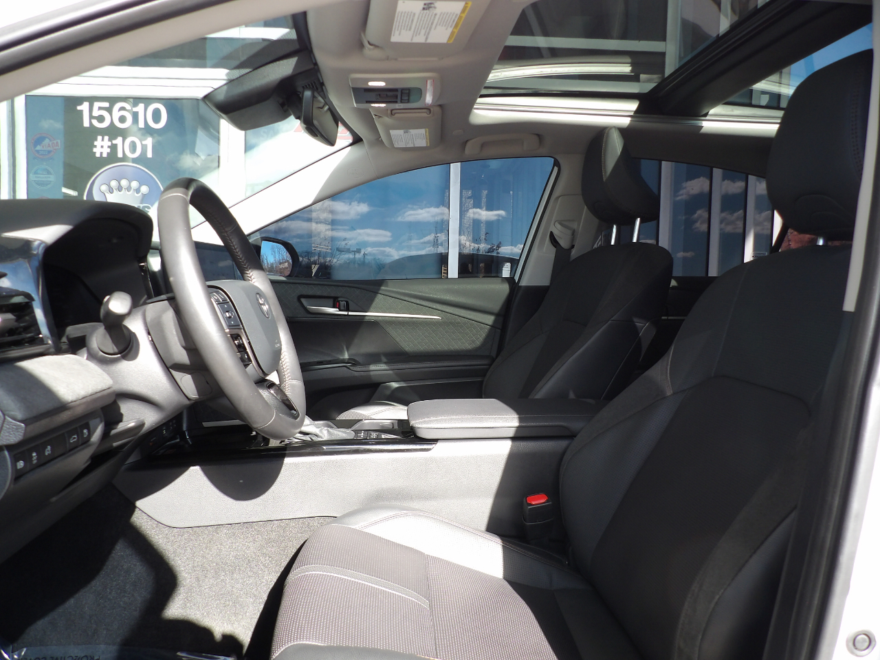 Toyota Camry XLE 2025