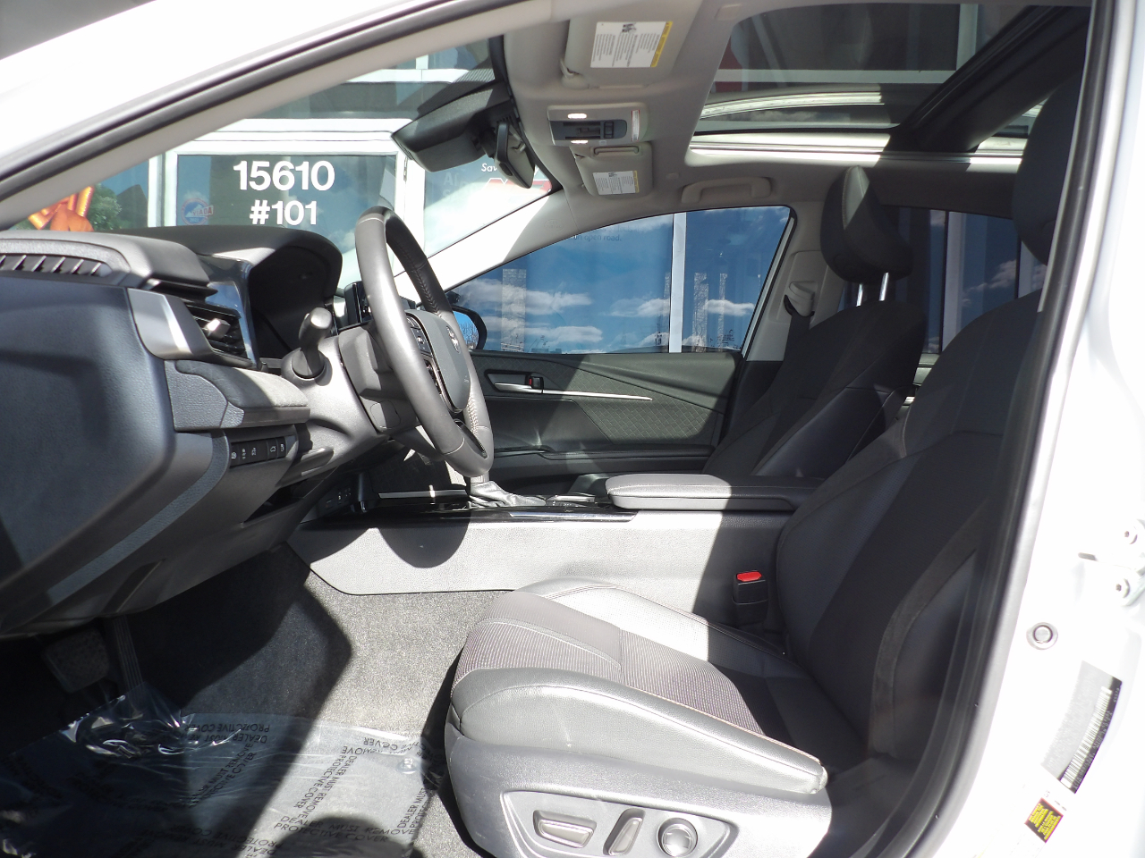 Toyota Camry XLE 2025