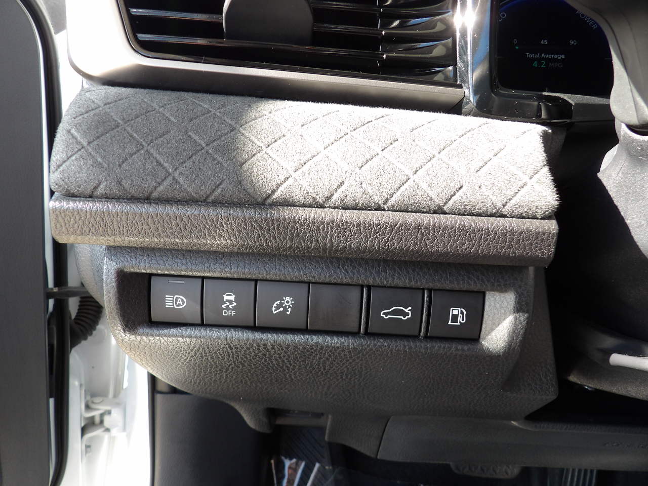 Toyota Camry XLE 2025