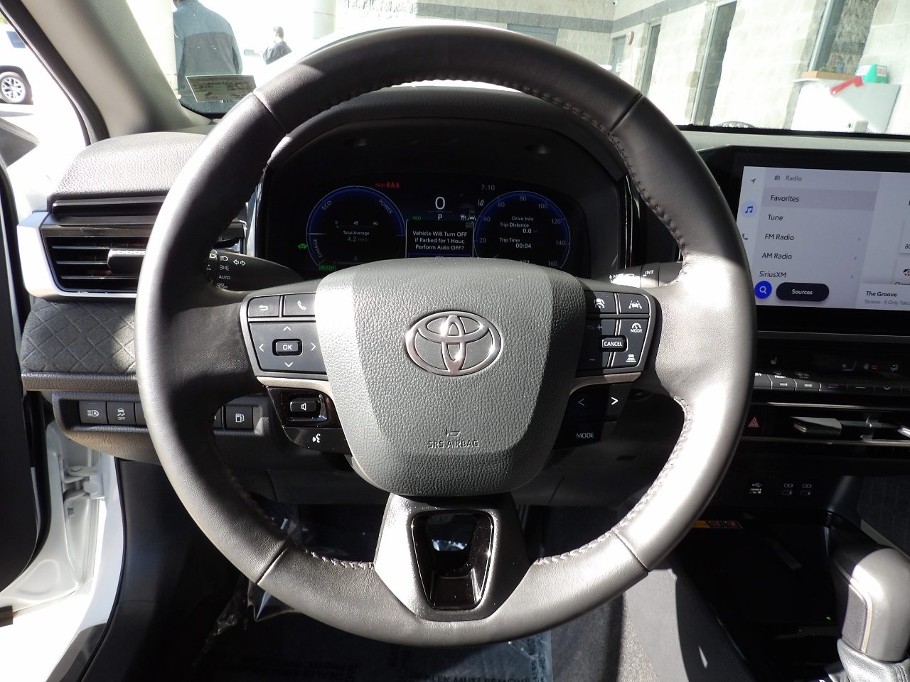 Toyota Camry XLE 2025