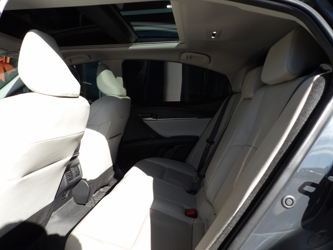 Toyota Camry XLE 2025