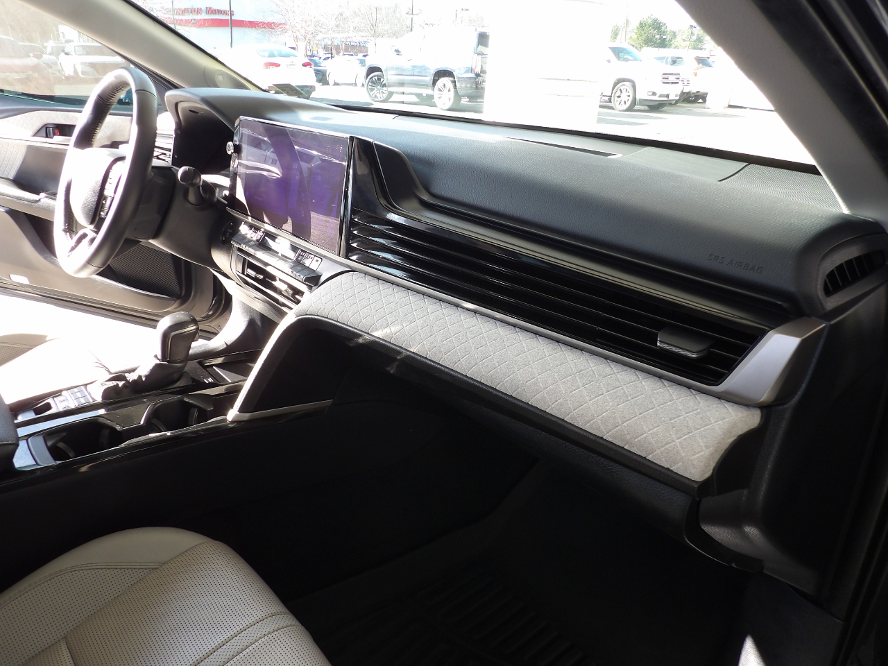 Toyota Camry XLE 2025