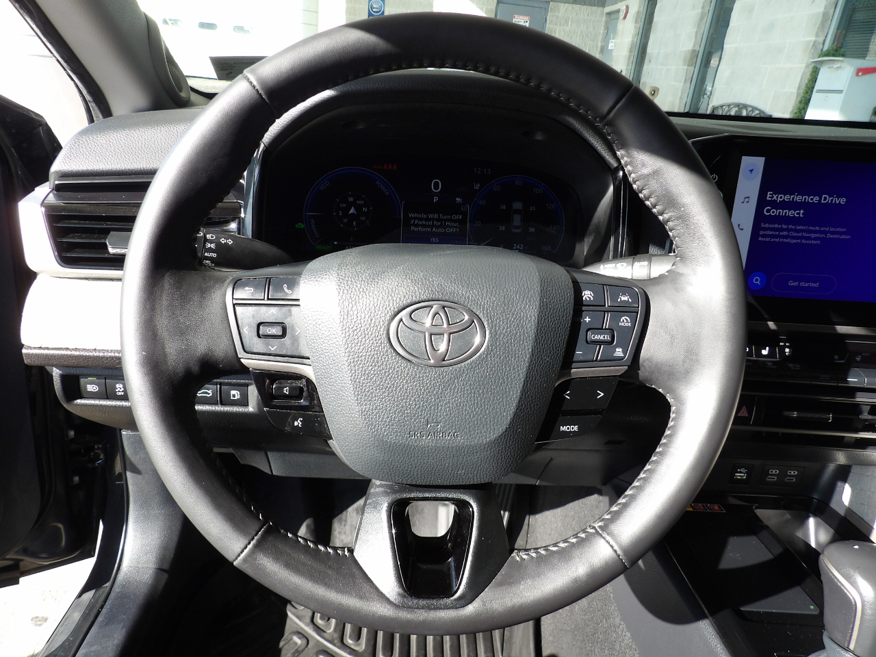 Toyota Camry XLE 2025