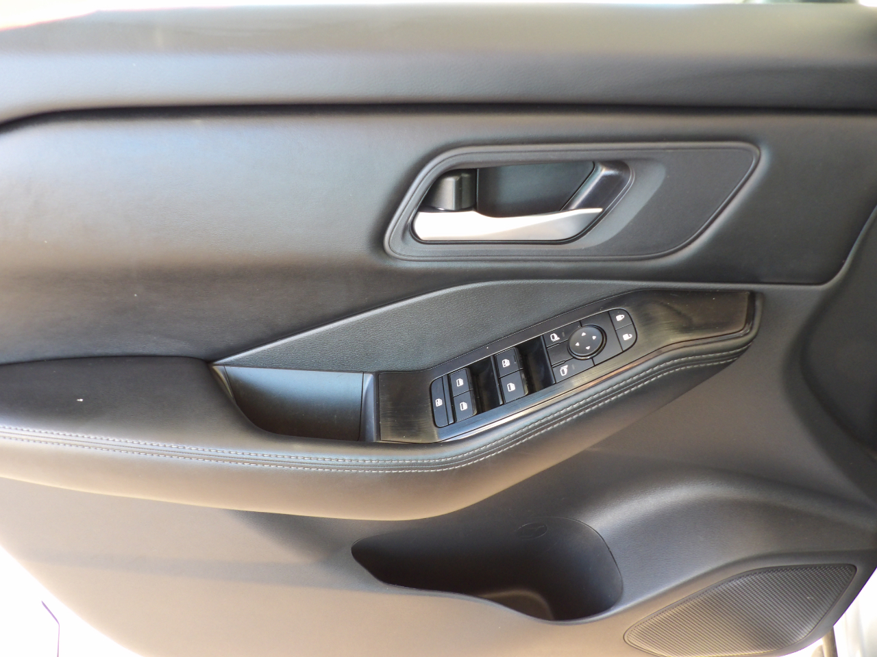 Nissan Rogue AWD SV 2024