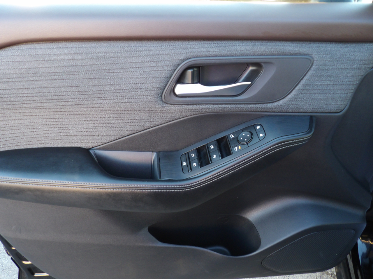 Nissan Rogue FWD SV 2023