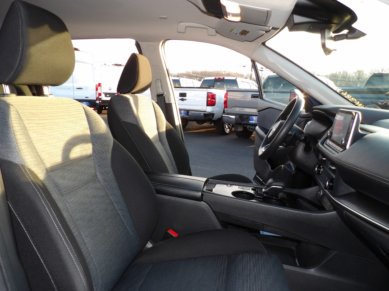 Nissan Rogue FWD SV 2023