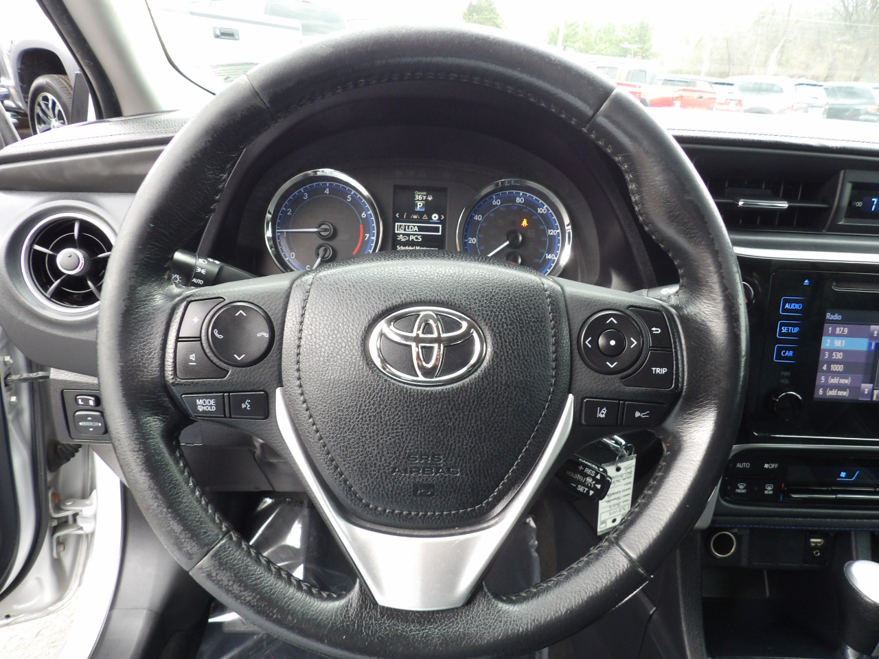 Toyota Corolla SE 2019